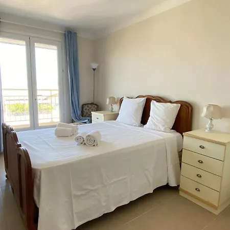 T3 Le Trianon Climatise Et Vue Mer Antibes